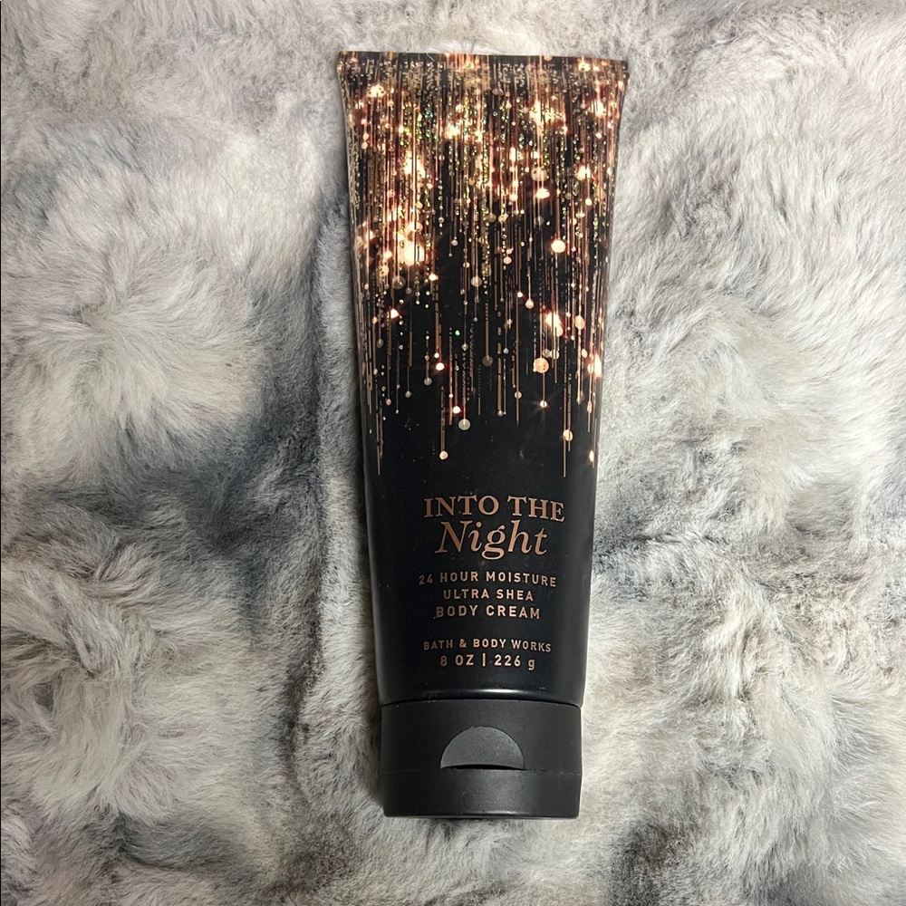 Bath & Body Works Into The Night Body Cream